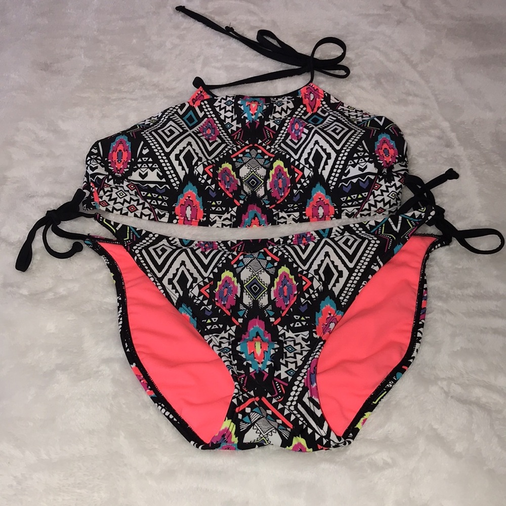 🆕 Beautiful multi color bikini - Picture 8 of 8